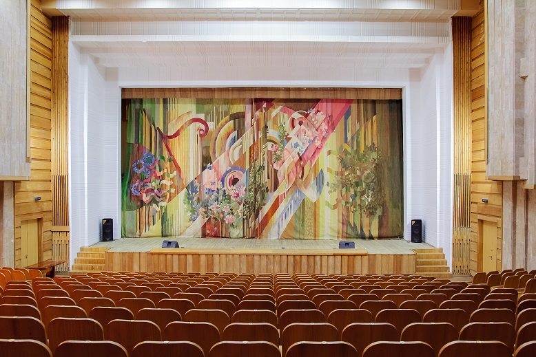 Концертный зал центра культуры и отдыха